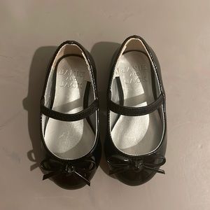 Janie and Jack girl shoes size 5 in black